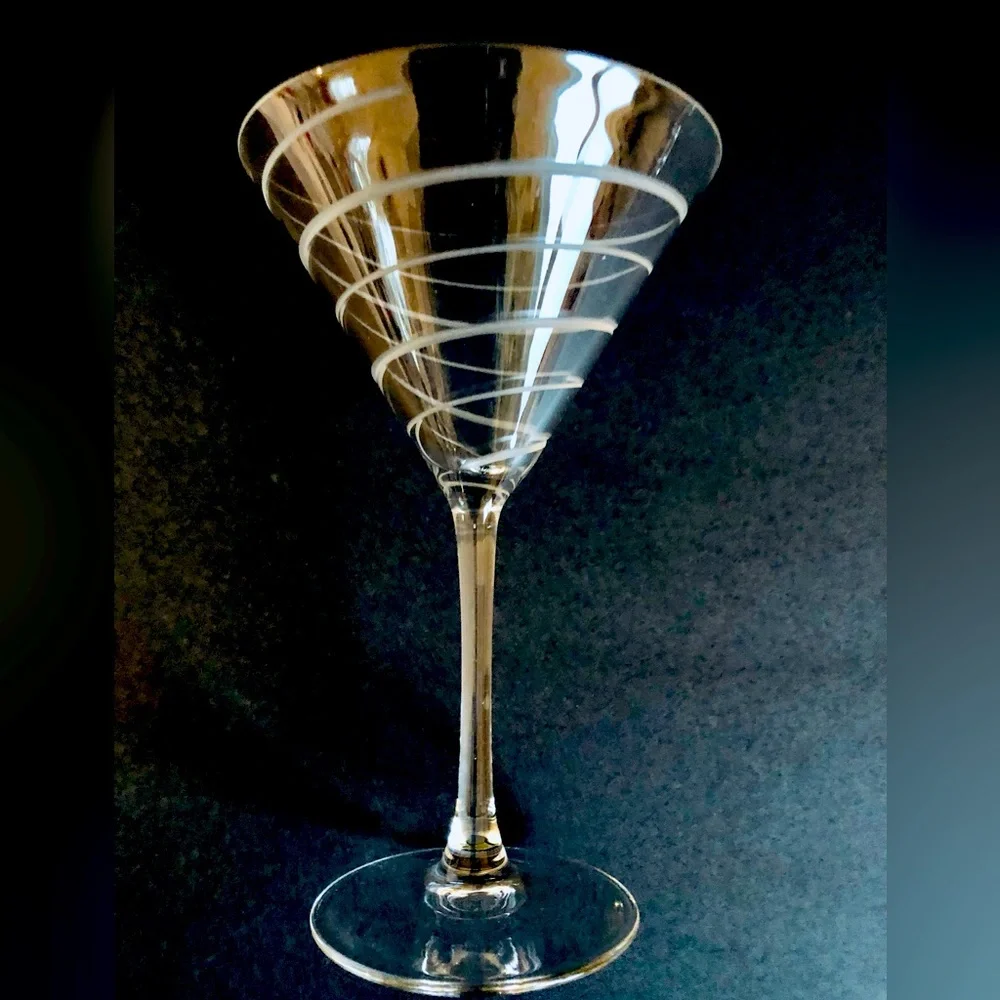 Cocktail glasses etched lead free crystal set of four Williams Sonoma